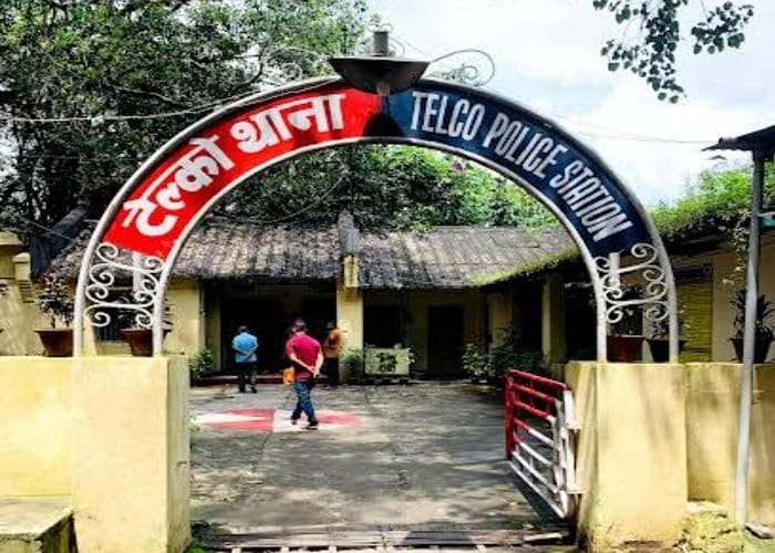 OTP बताते ही खाते से निकल गए 63 हजार रुपये, टेल्को कॉलोनी के व्यक्ति से साइबर ठगी